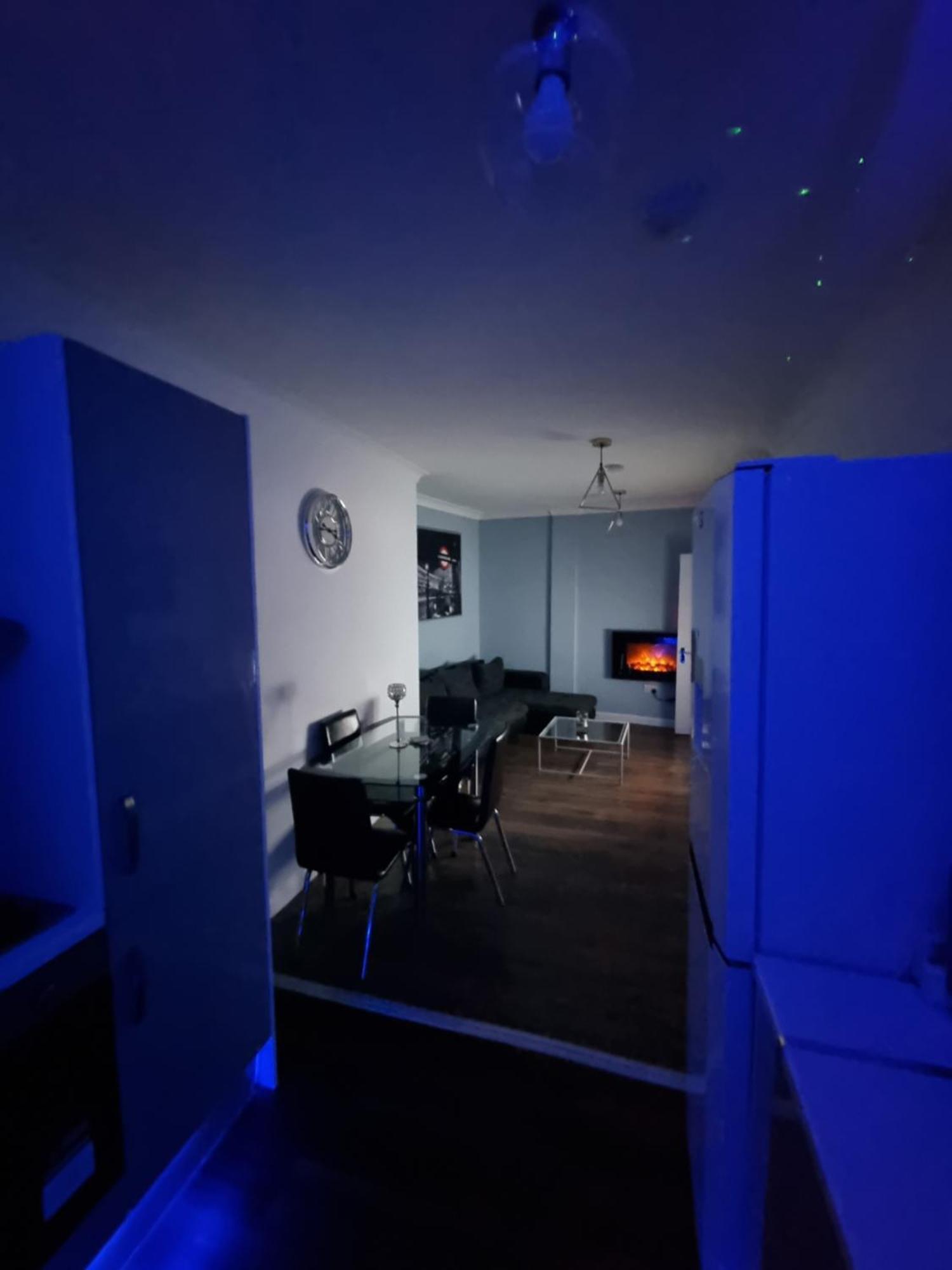 Beautiful Modern Apartment On Wick Lane 伦敦 外观 照片