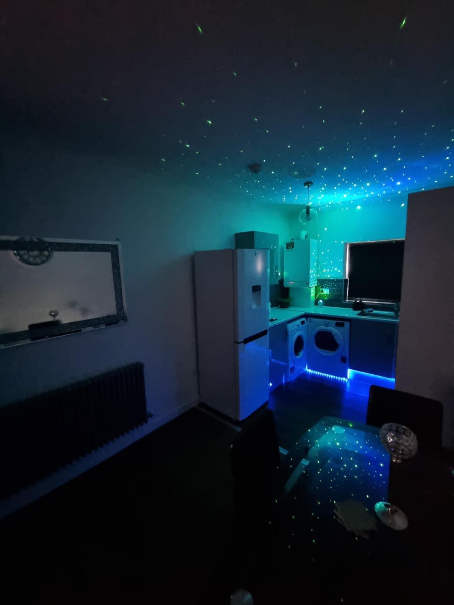 Beautiful Modern Apartment On Wick Lane 伦敦 外观 照片
